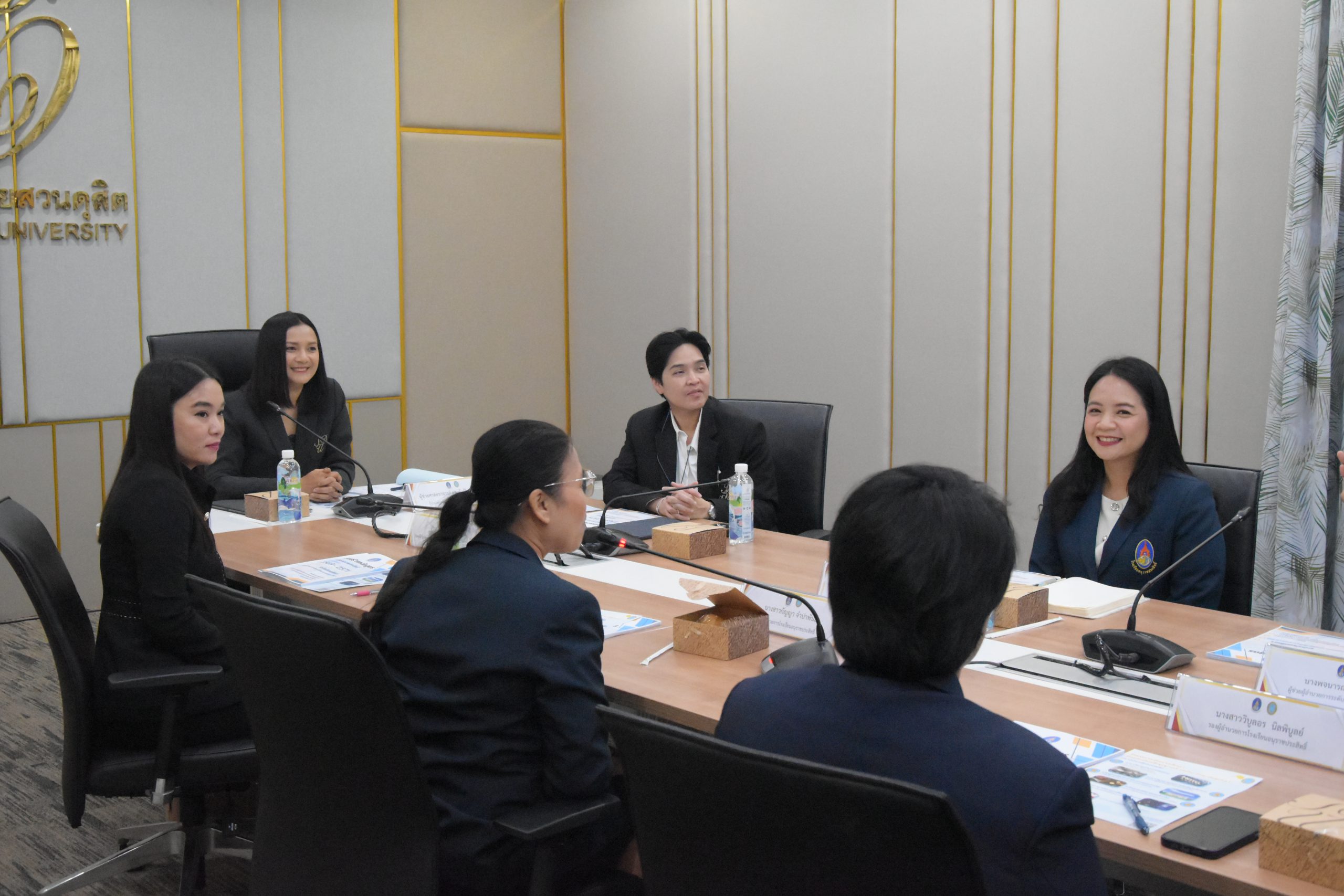 This image has an empty alt attribute; its file name is DSC_0878-scaled.jpg